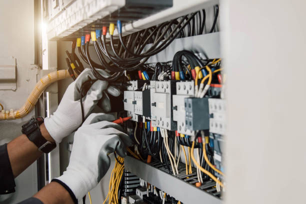 Best 24-Hour Electrician  in Hilltop, MN